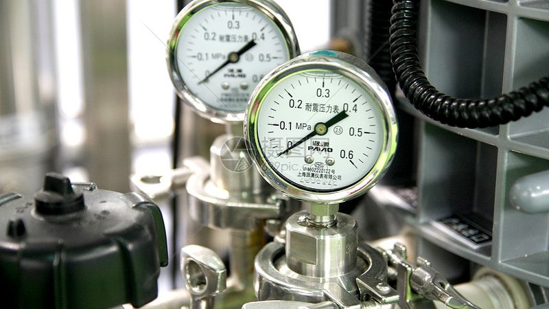 非接触式液位计：揭秘其工作原理与选型要点